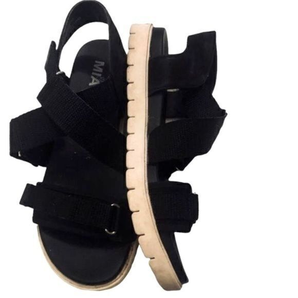 MIA Shoes - MIA Low Profile Platform Black Sandals Size 8